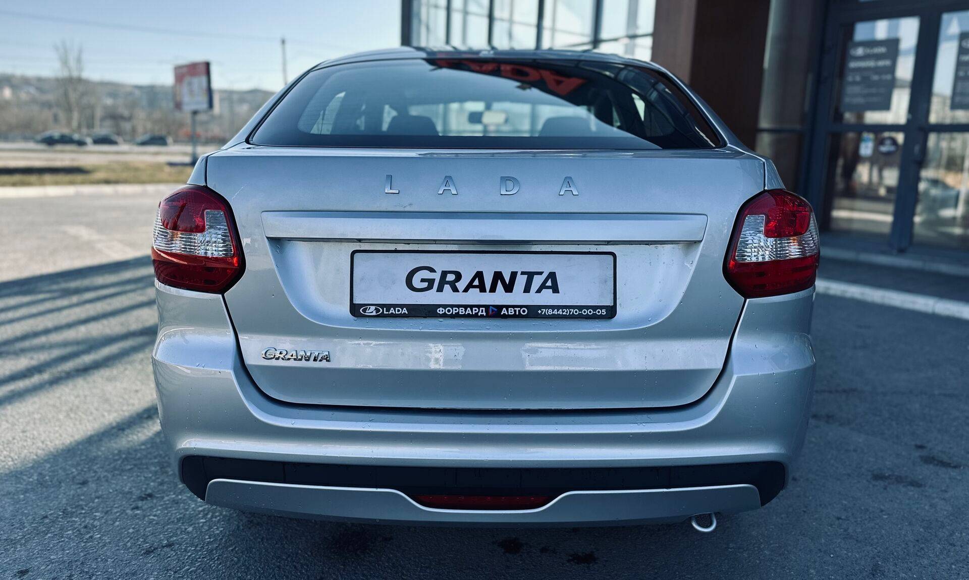 Lada Granta седан Comfort'24 1.6 90hp 5MT