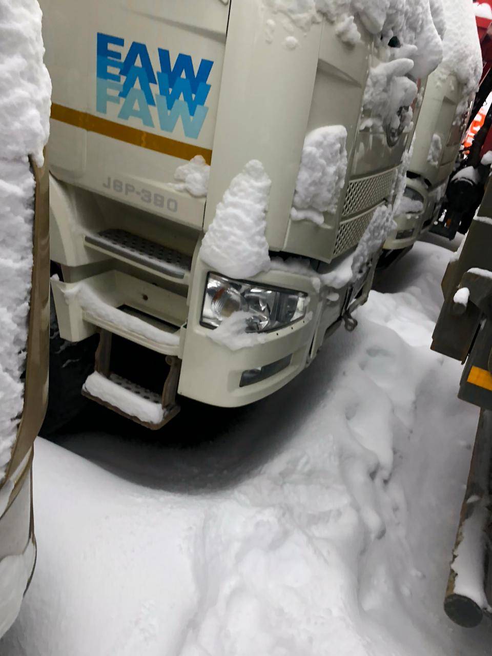 FAW CA3250P66K2T1E5 6х4 Лот 000000796