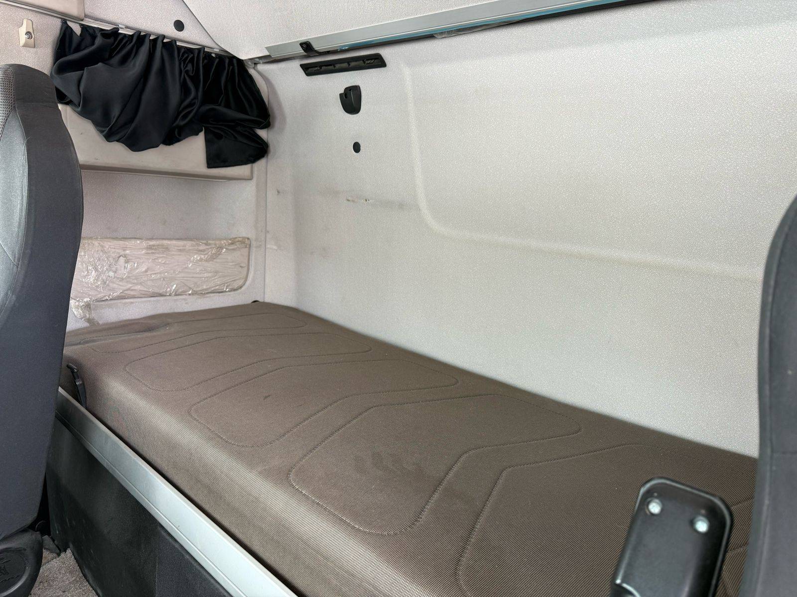 КАМАЗ 54901-94 (M1945),  222 298 км, 2023 года в лизинг