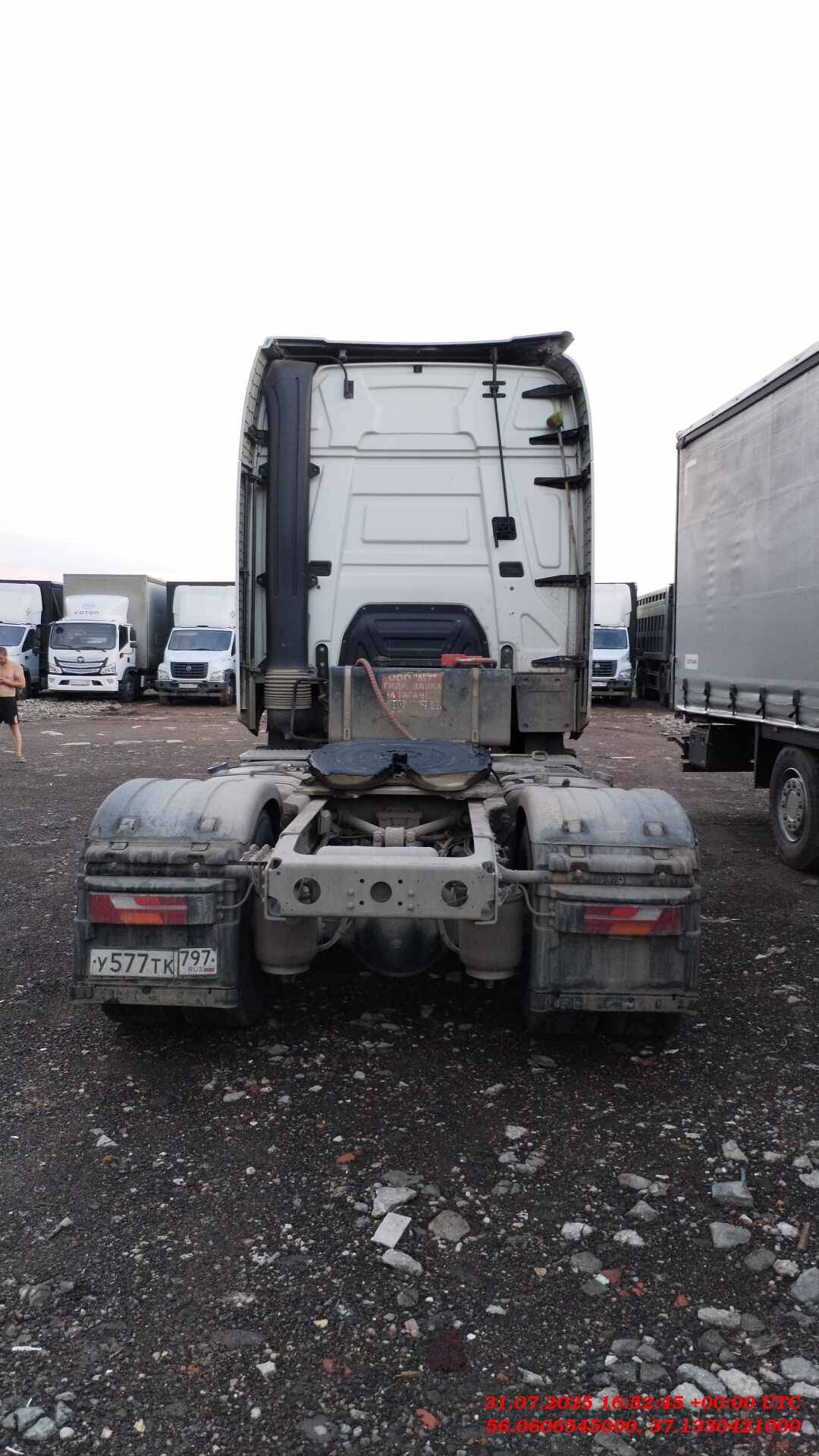Shacman SX4188YY381,  149 735 км, 2024 года в лизинг
