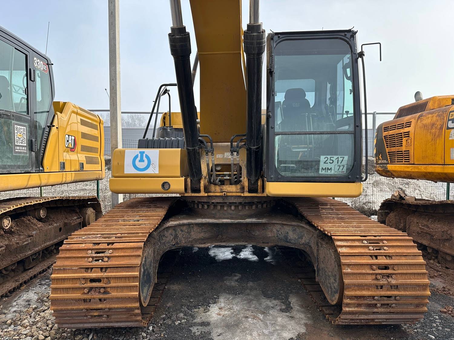 CATERPILLAR 330GC Лот 000002098