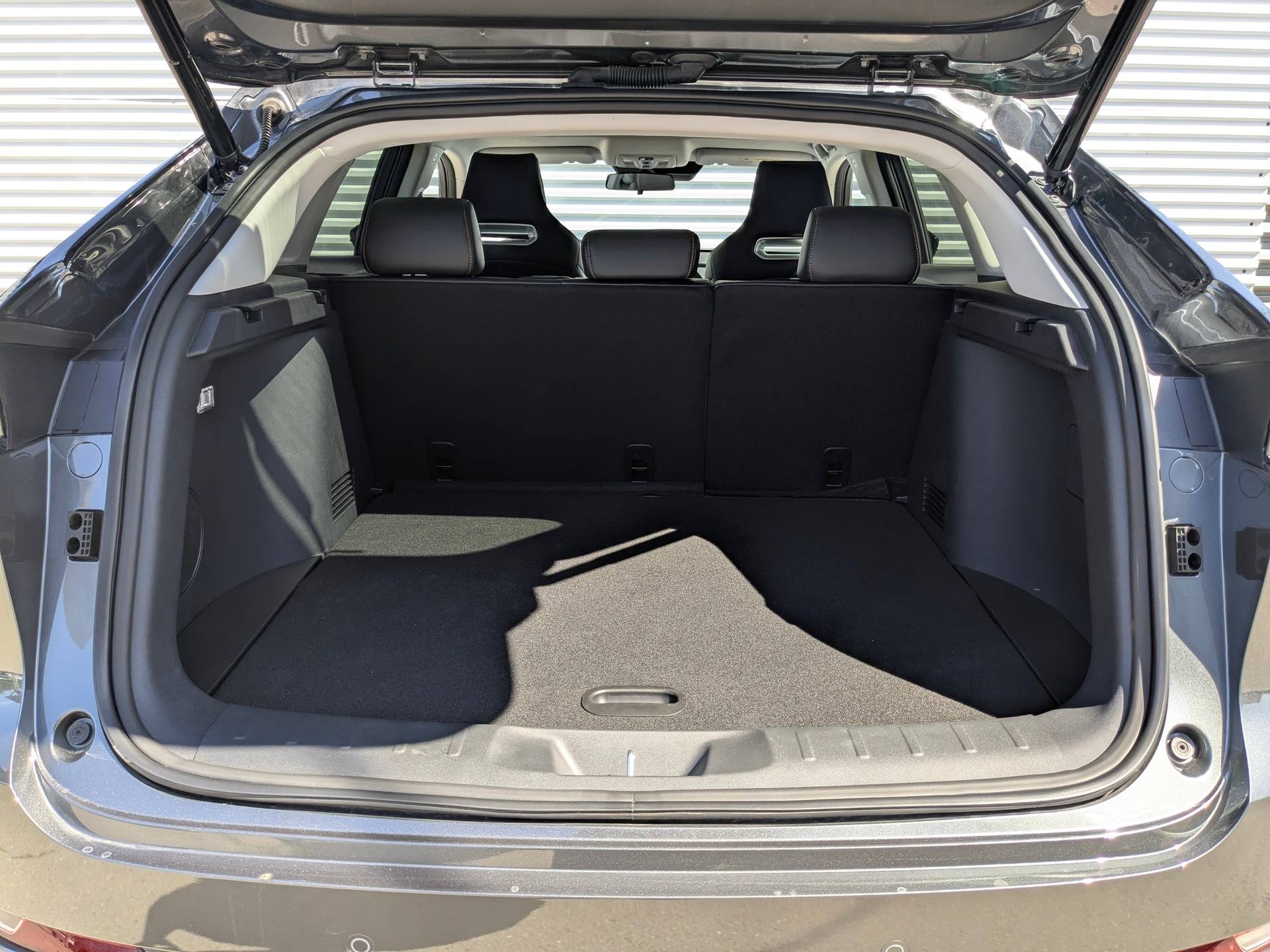Changan Uni-K Tech 2.0 8AT AWD
