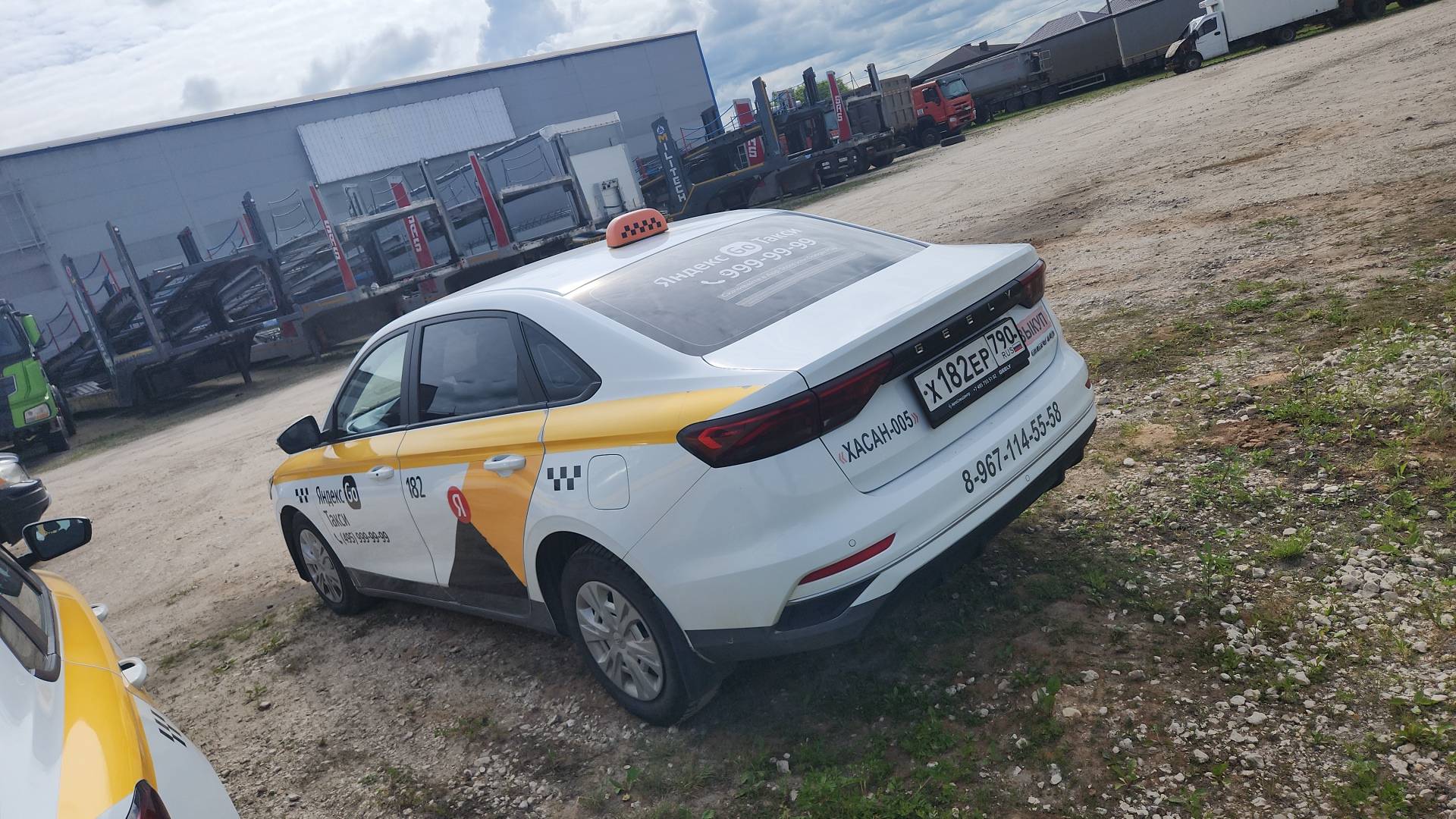 Geely Emgrand,  209 726 км, 2023 года в лизинг