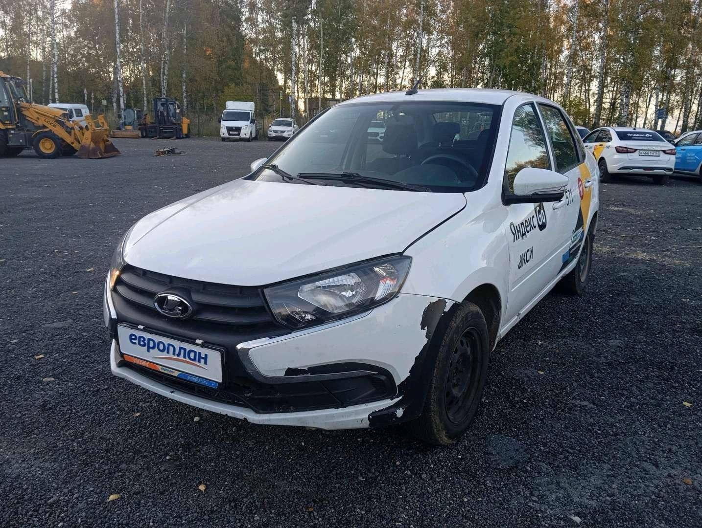 Lada Granta седан,  202 661 км, 2023 года в лизинг