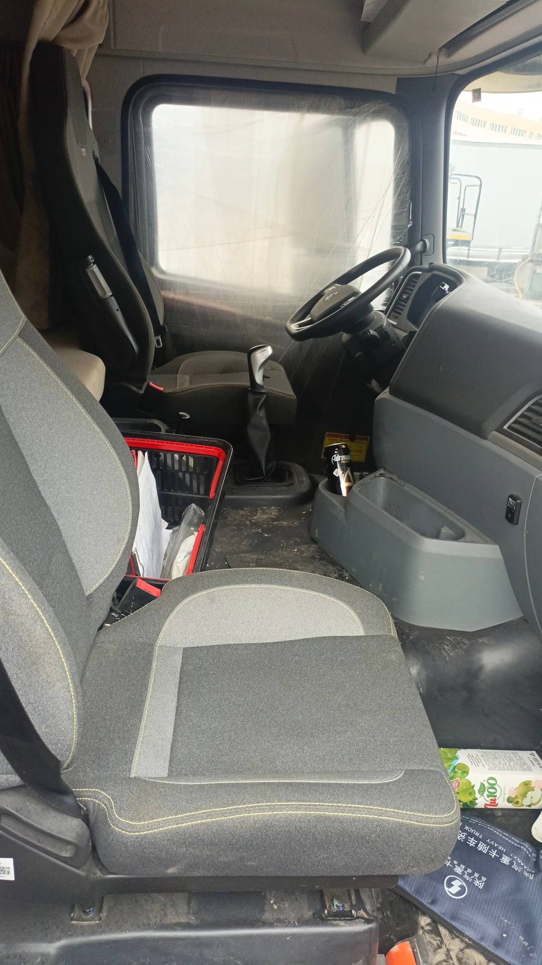 Shacman SX33186V366,  50 476 км, 2024 года в лизинг