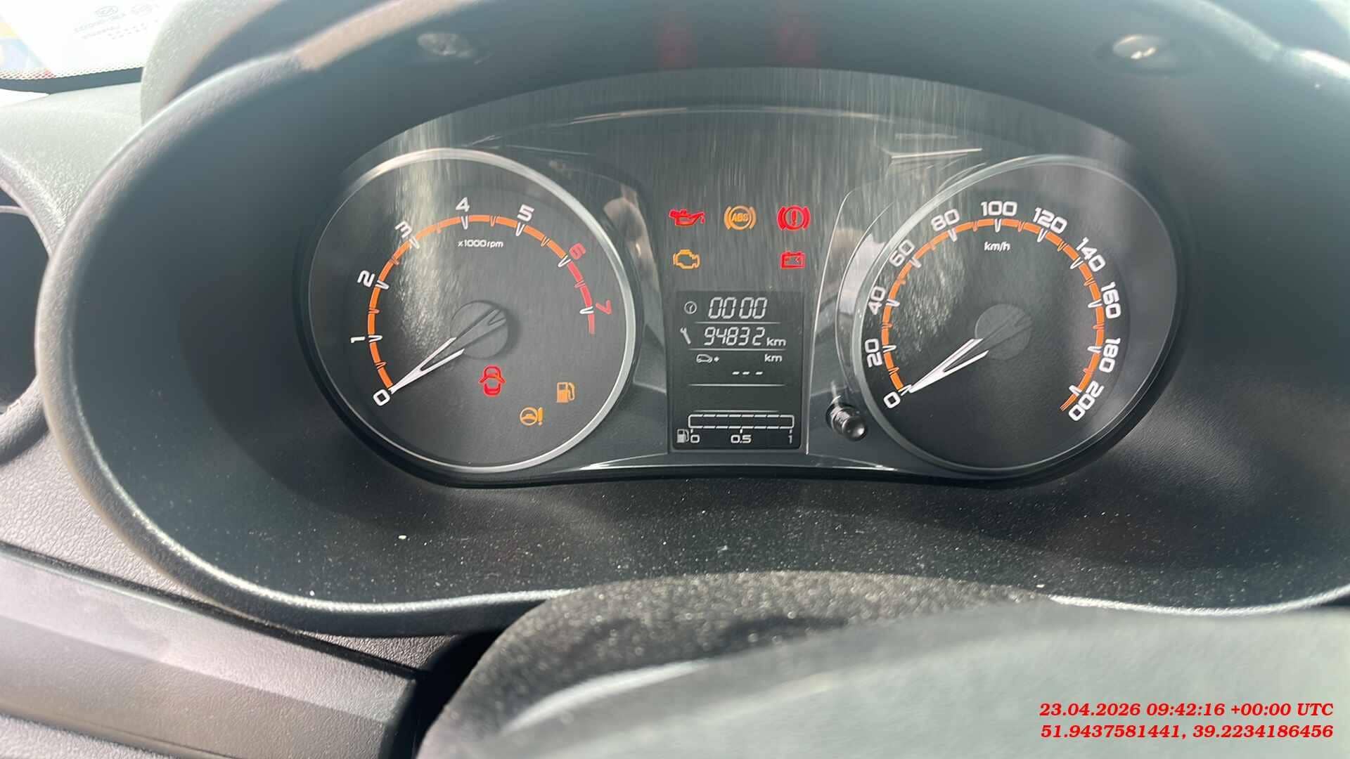 Lada Granta лифтбек,  94 832 км, 2024 года