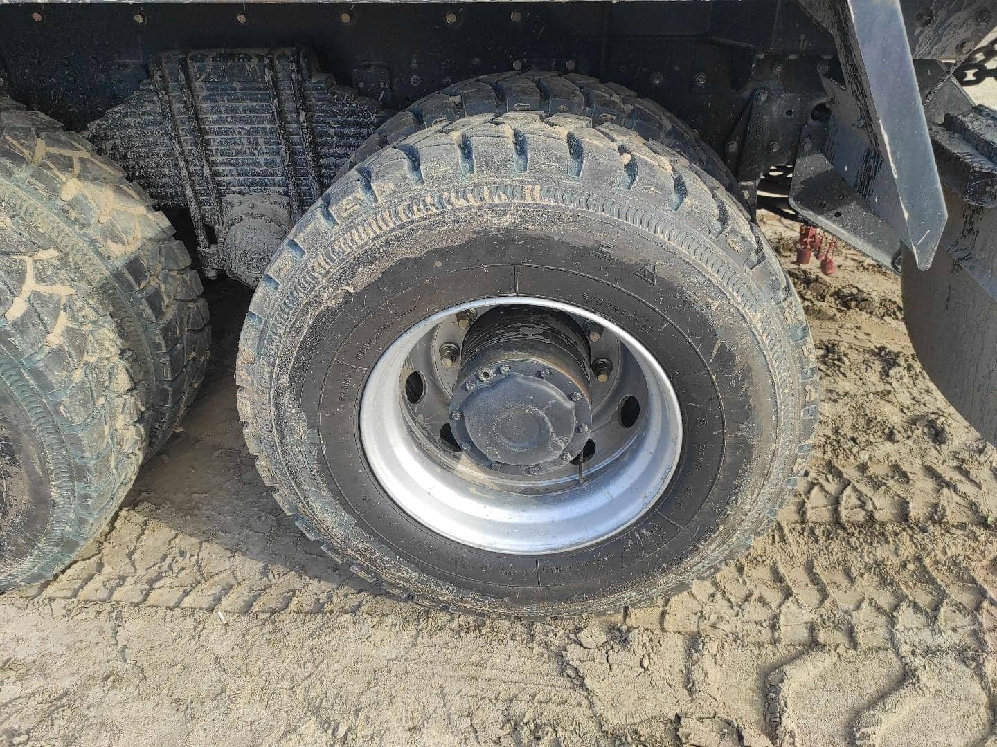 Shacman SX32586V384,  23 967 км, 2024 года в лизинг