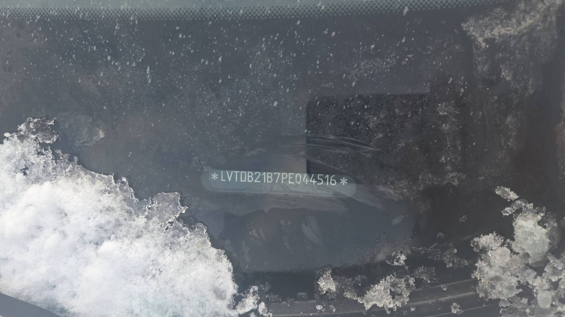 EXEED LX,  154 286 км, 2023 года в лизинг