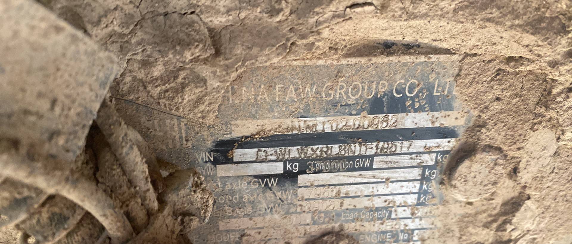 FAW CA3250P66K24L1TE5 6x6,  24 004 км, 2022 года в лизинг