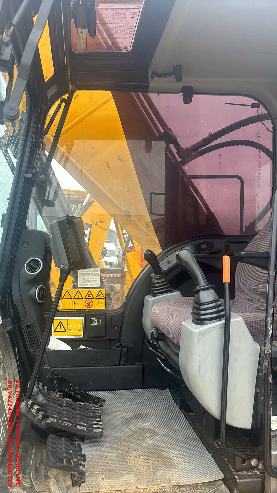 JCB JS205NLC, 2022 года в лизинг