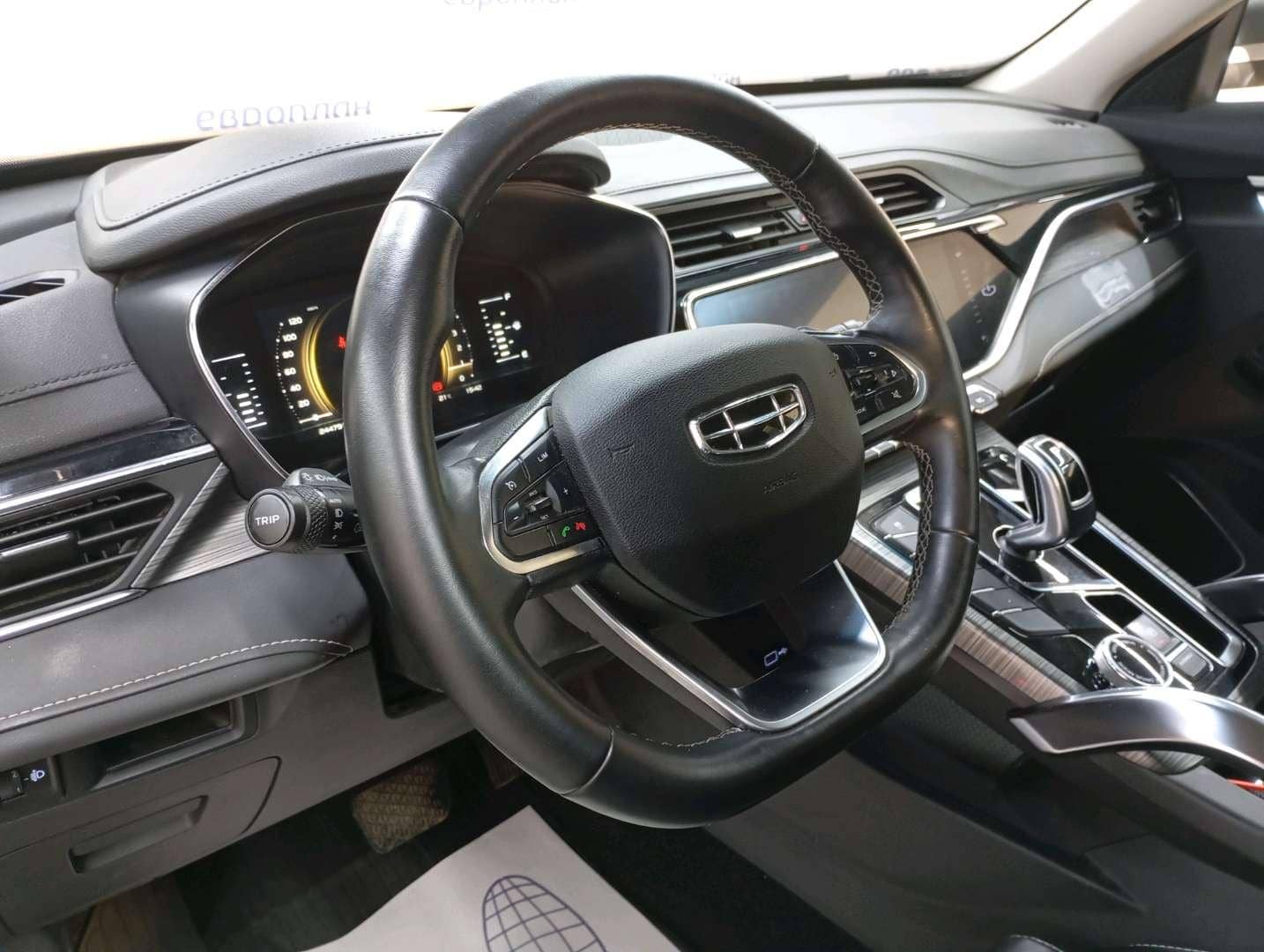 Geely Atlas Pro,  244 791 км, 2023 года в лизинг