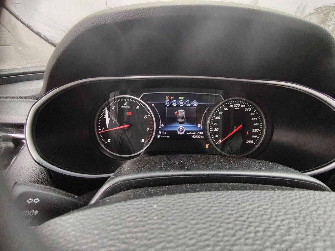 Hongqi H5,  92 430 км, 2022 года в лизинг