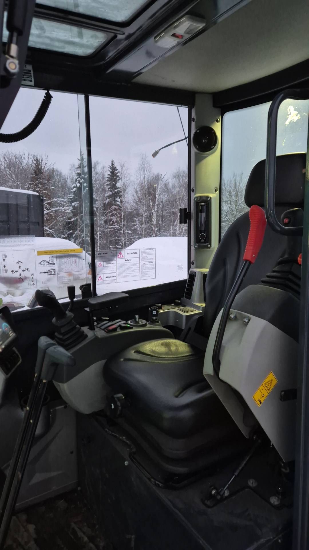 SUNWARD SWE 35 UF, 2023 года в лизинг