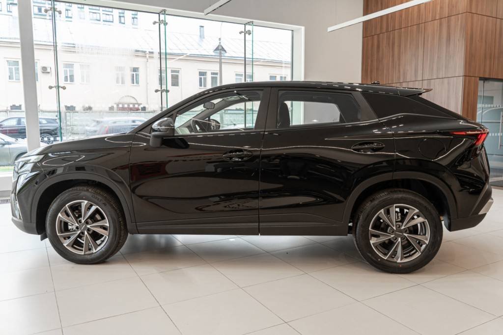 OMODA C5 Drive 1.6 DCT 4WD FL