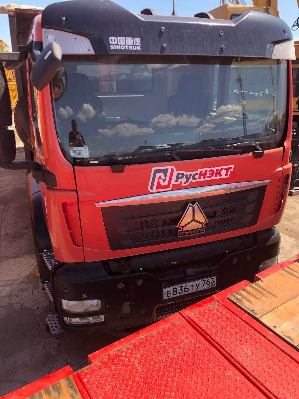 HOWO ZZ3317V386GE1 8х4 Лот 000000899