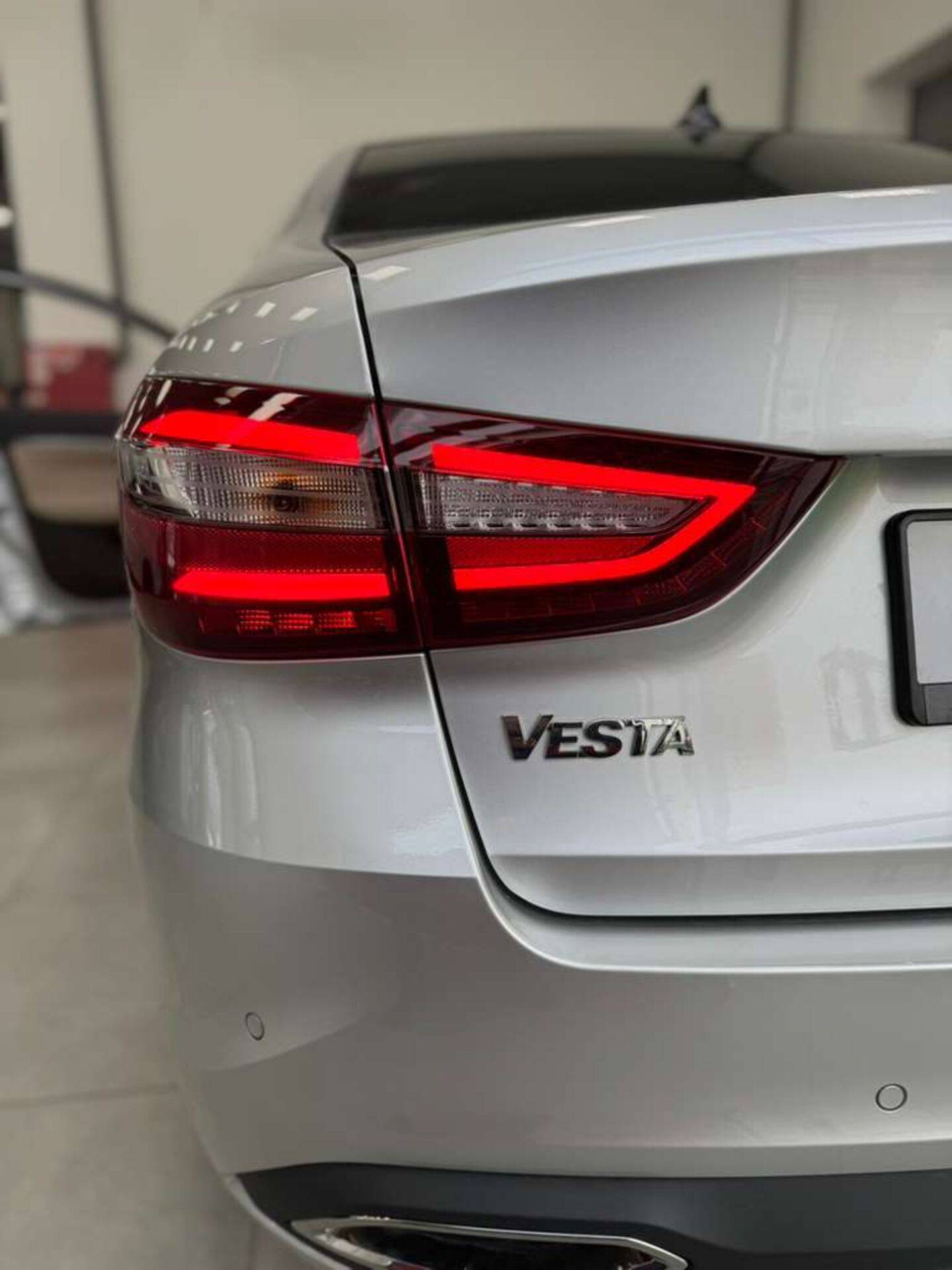 Lada Vesta седан Techno 24 1.8 122hp AT