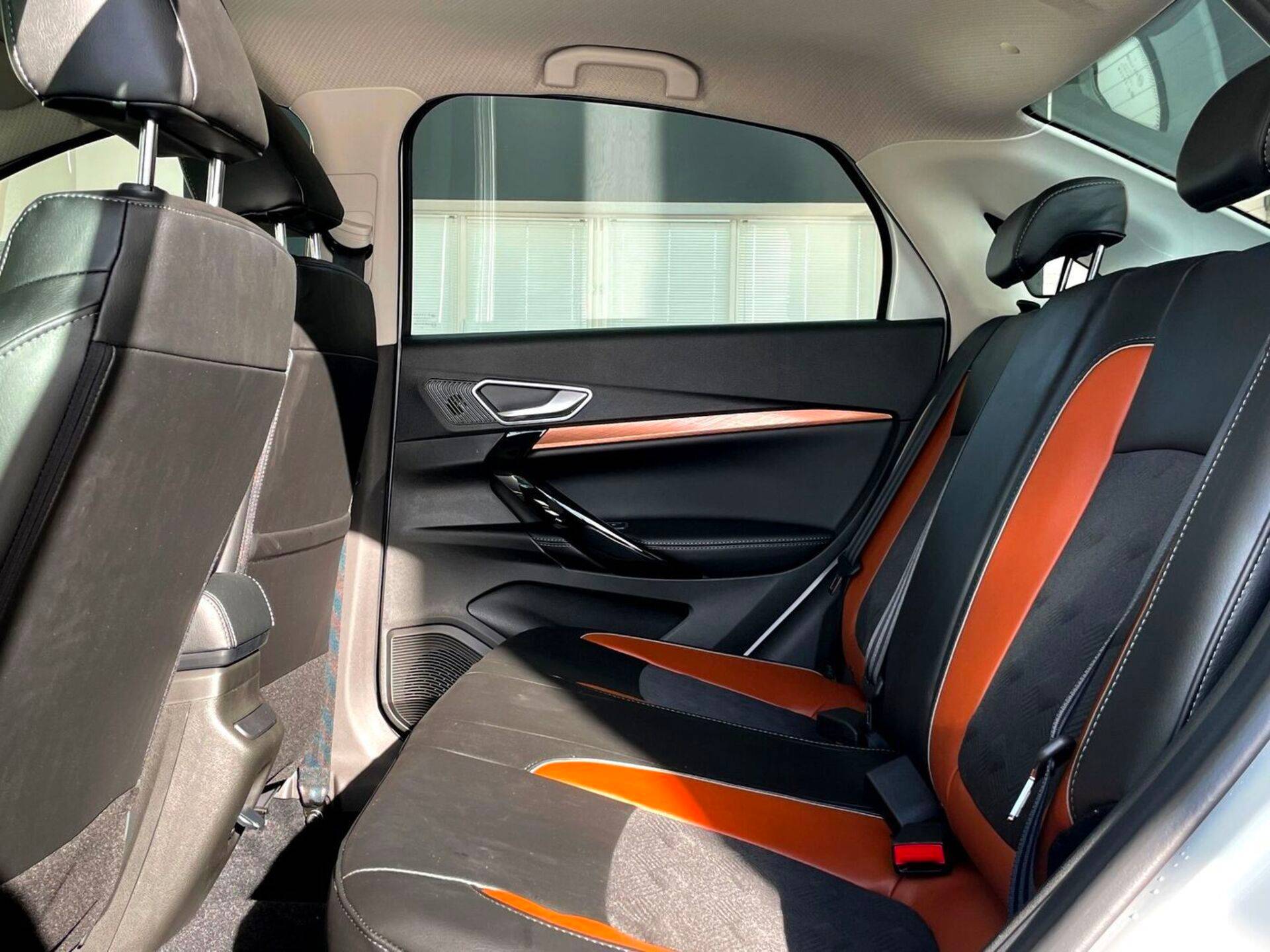 Lada Vesta Cross Life 1.6 106hp 5MT