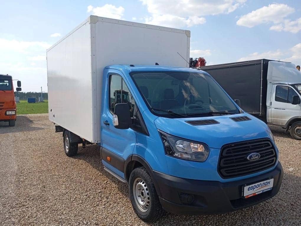 Ford Transit,  141 040 км, 2021 года в лизинг