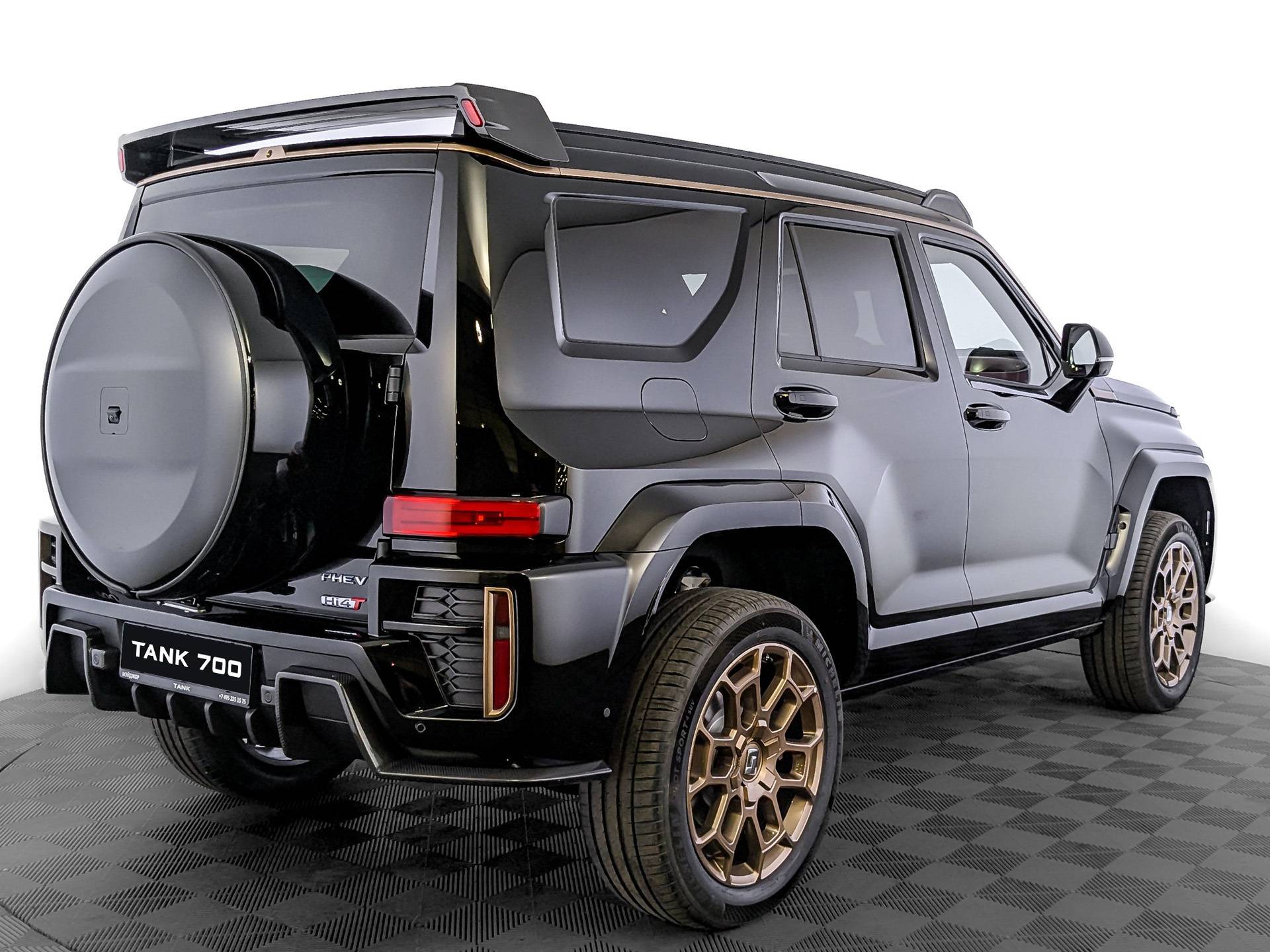 Tank 700 Edition One 3.0 HEV 9AT 4WD