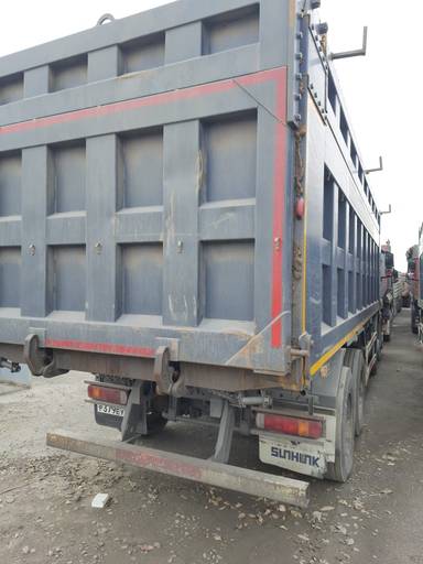 HOWO ZZ3317V386GE1 8х4