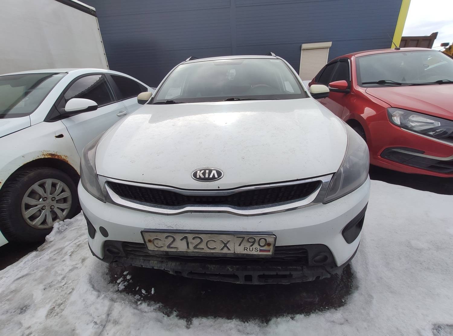 KIA Rio X-Line,  329 057 км, 2018 года в лизинг