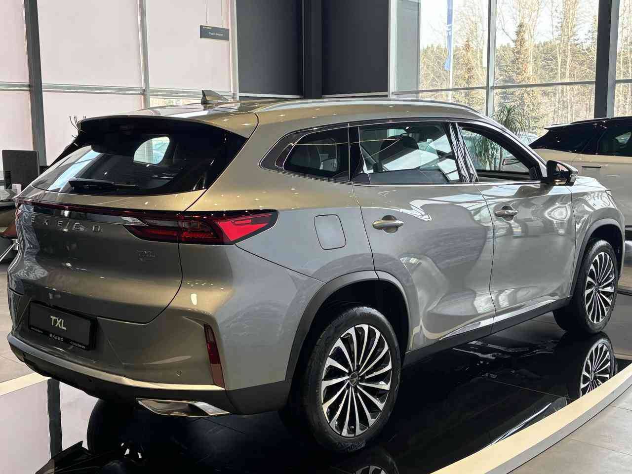 EXEED TXL Business 1.6 TGDI DCT7 AWD