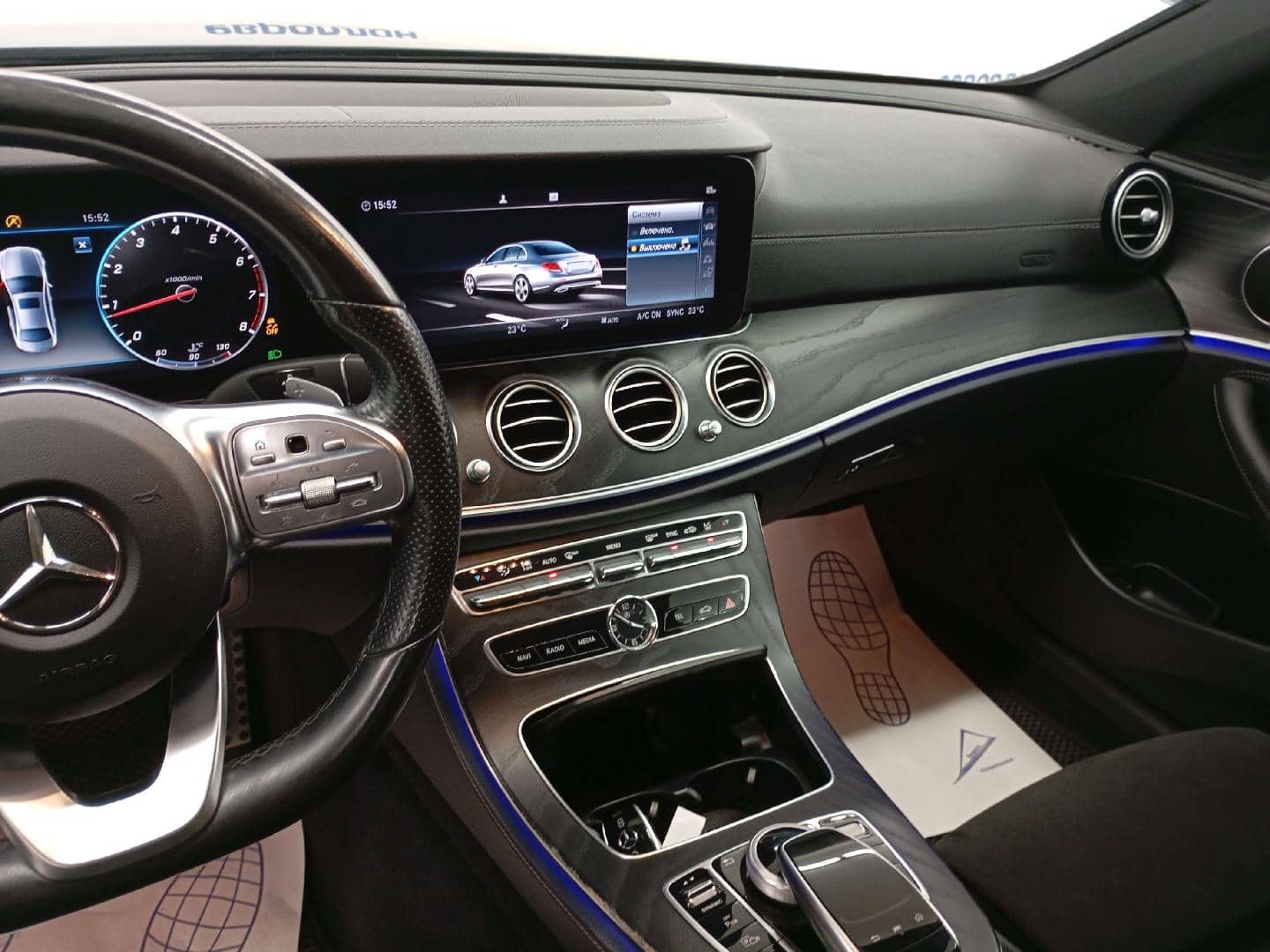Mercedes-Benz E седан,  175 524 км, 2020 года в лизинг