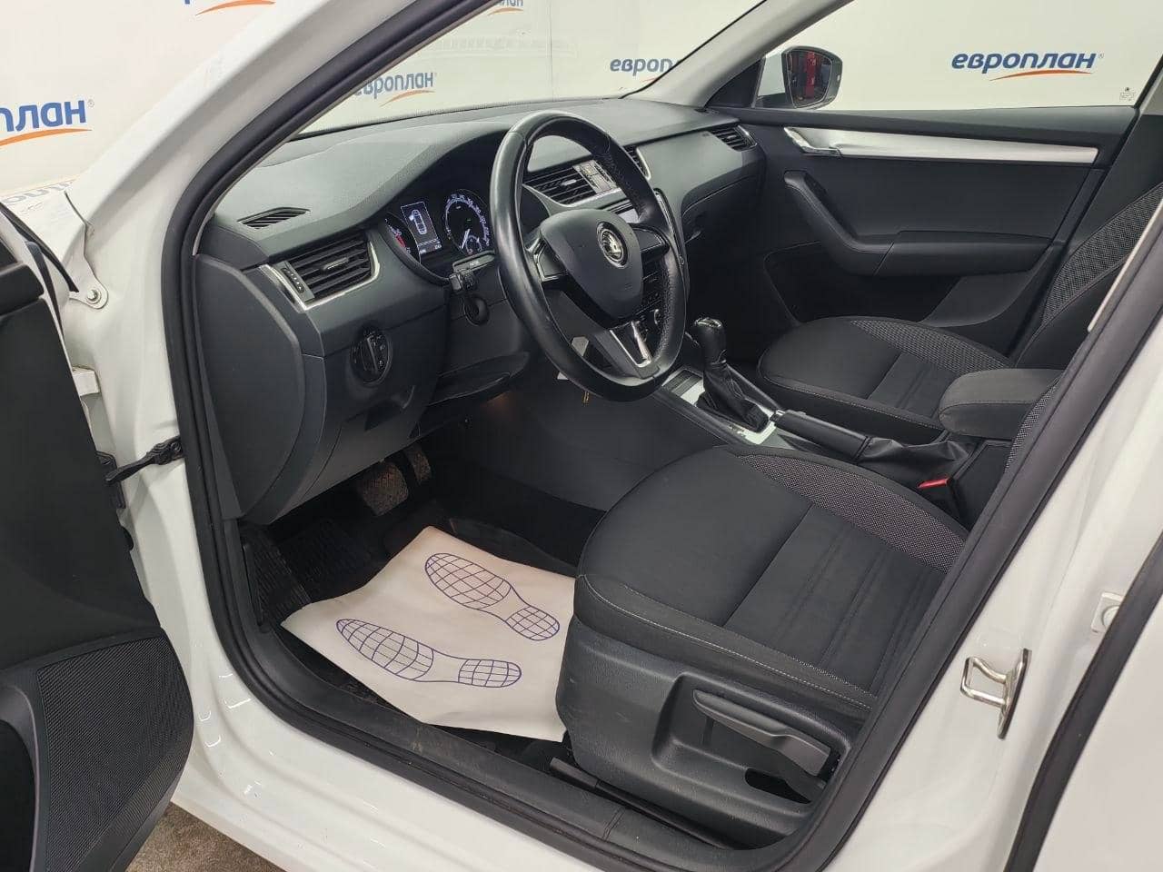 Skoda Octavia,  49 990 км, 2020 года в лизинг