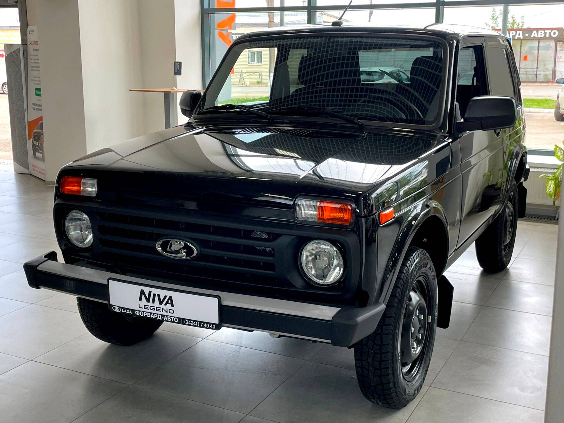 Lada Niva Legend 3 дв Classic 24 1.7 5MT
