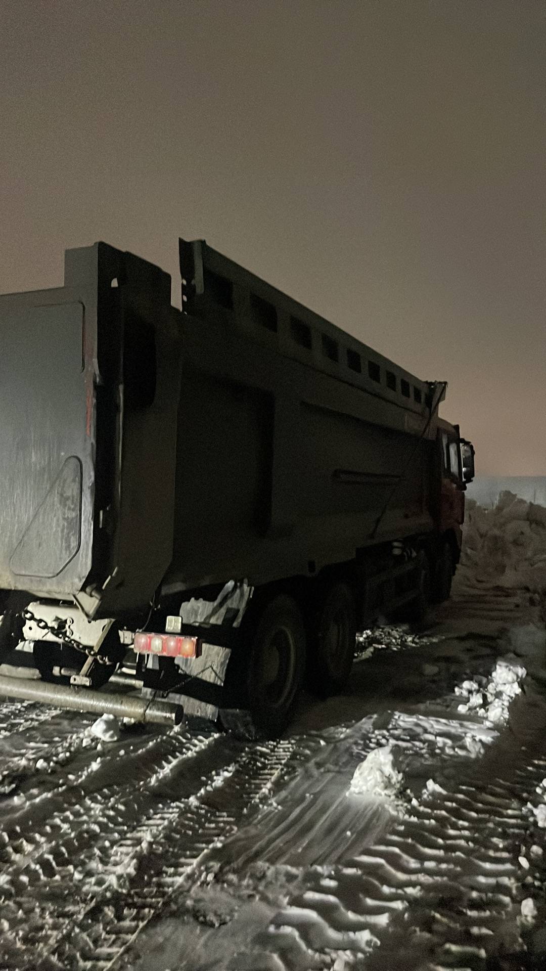 Shacman SX33186V366,  218 564 км, 2022 года в лизинг