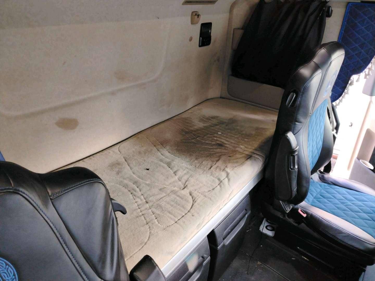 Mercedes-Benz Actros 5 1845 LS 4x2 (BigSpace),  1 091 556 км, 2016 года в лизинг
