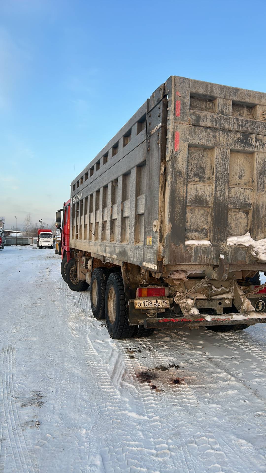 Shacman SX33186W366C,  181 491 км, 2022 года в лизинг