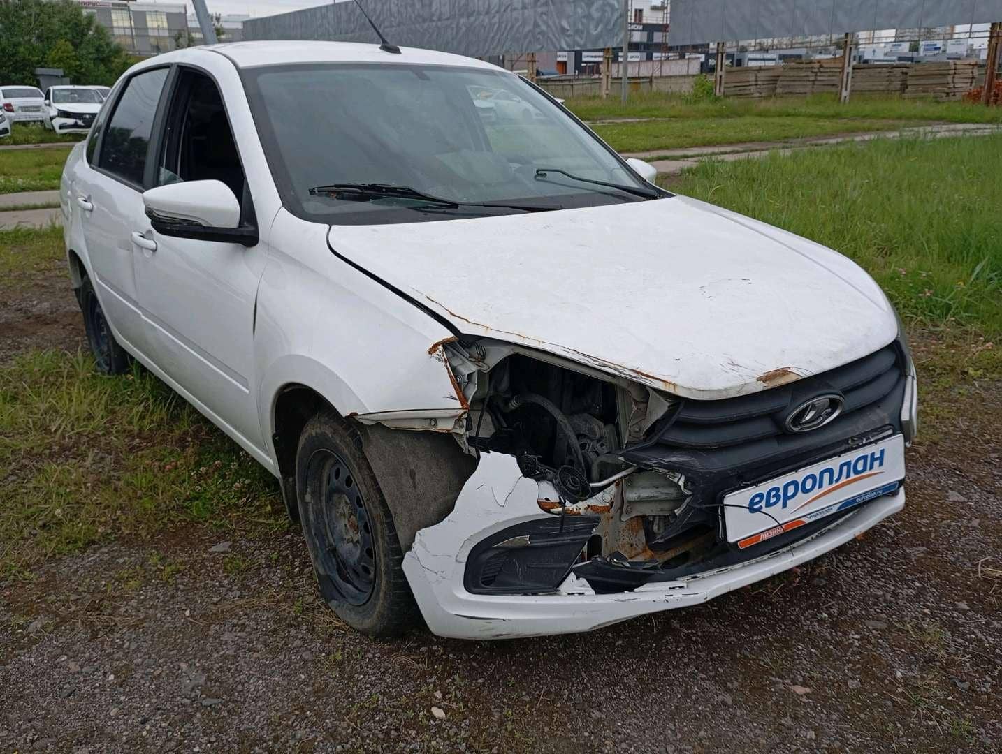 Lada Granta седан,  80 486 км, 2023 года в лизинг