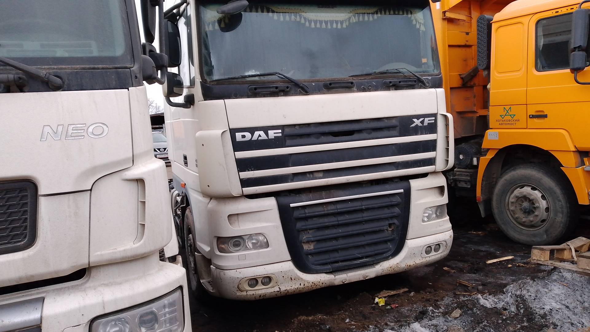 DAF XF105.460 FT 4x2 (Space Cab)