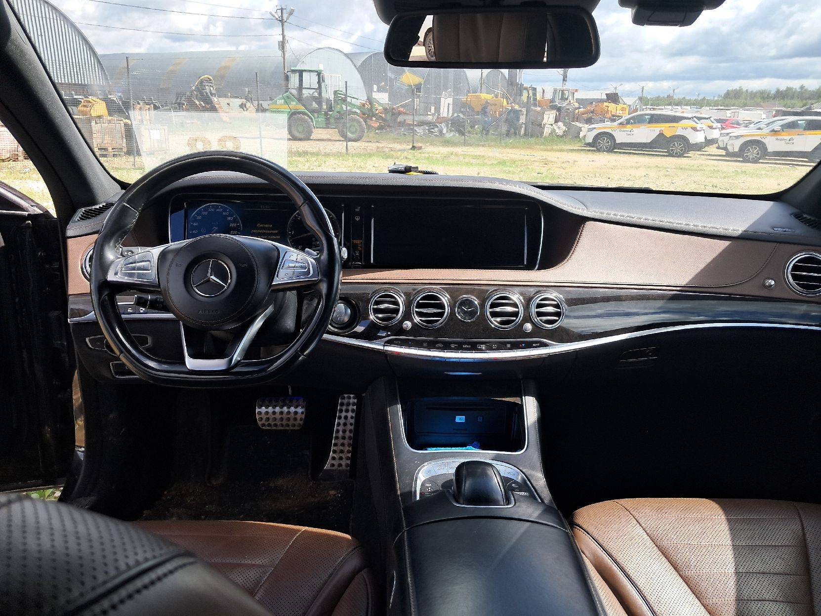 Mercedes-Benz S седан,  236 775 км, 2016 года