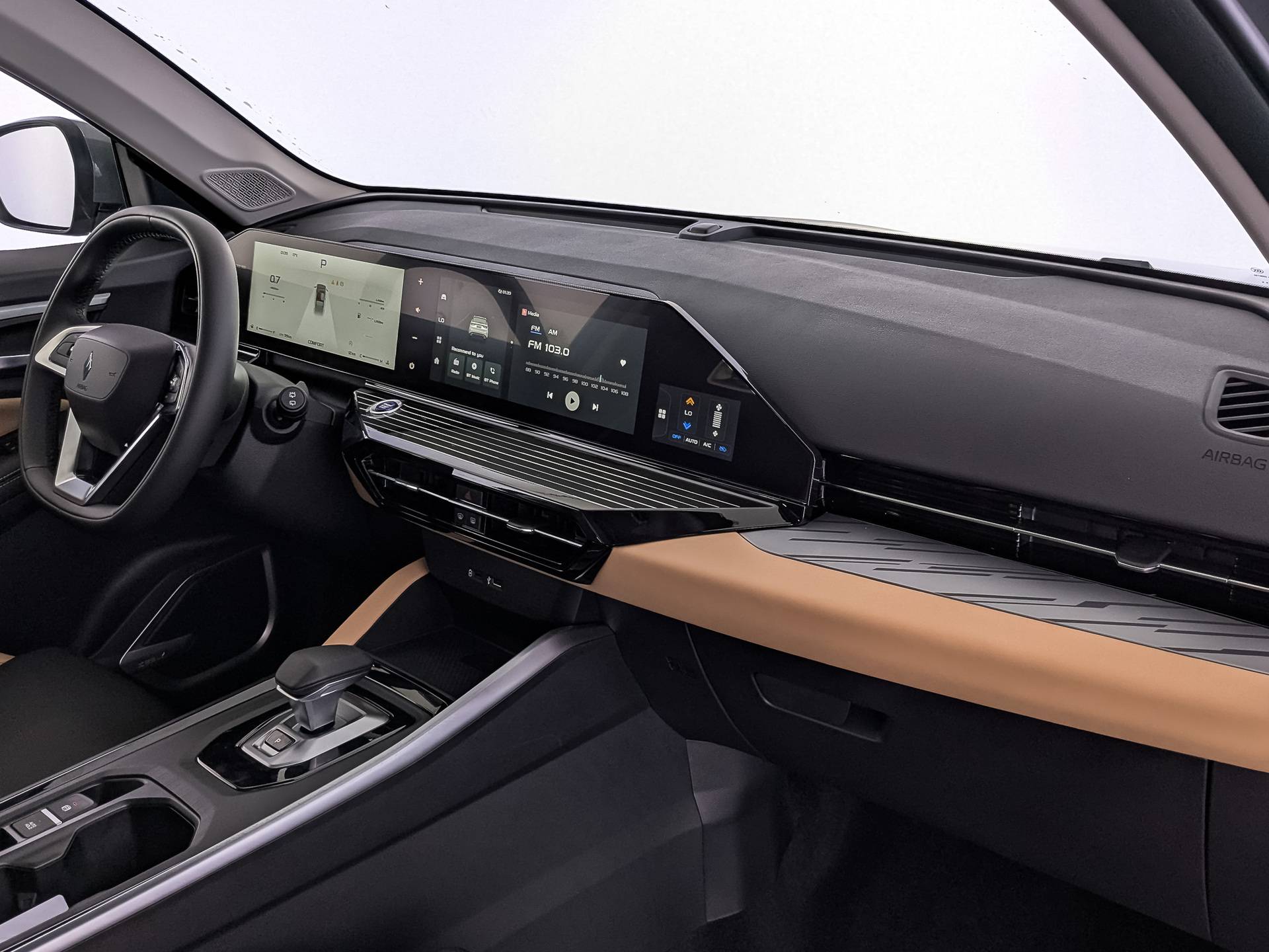 Livan X6PRO Premium 1.5 7DCT