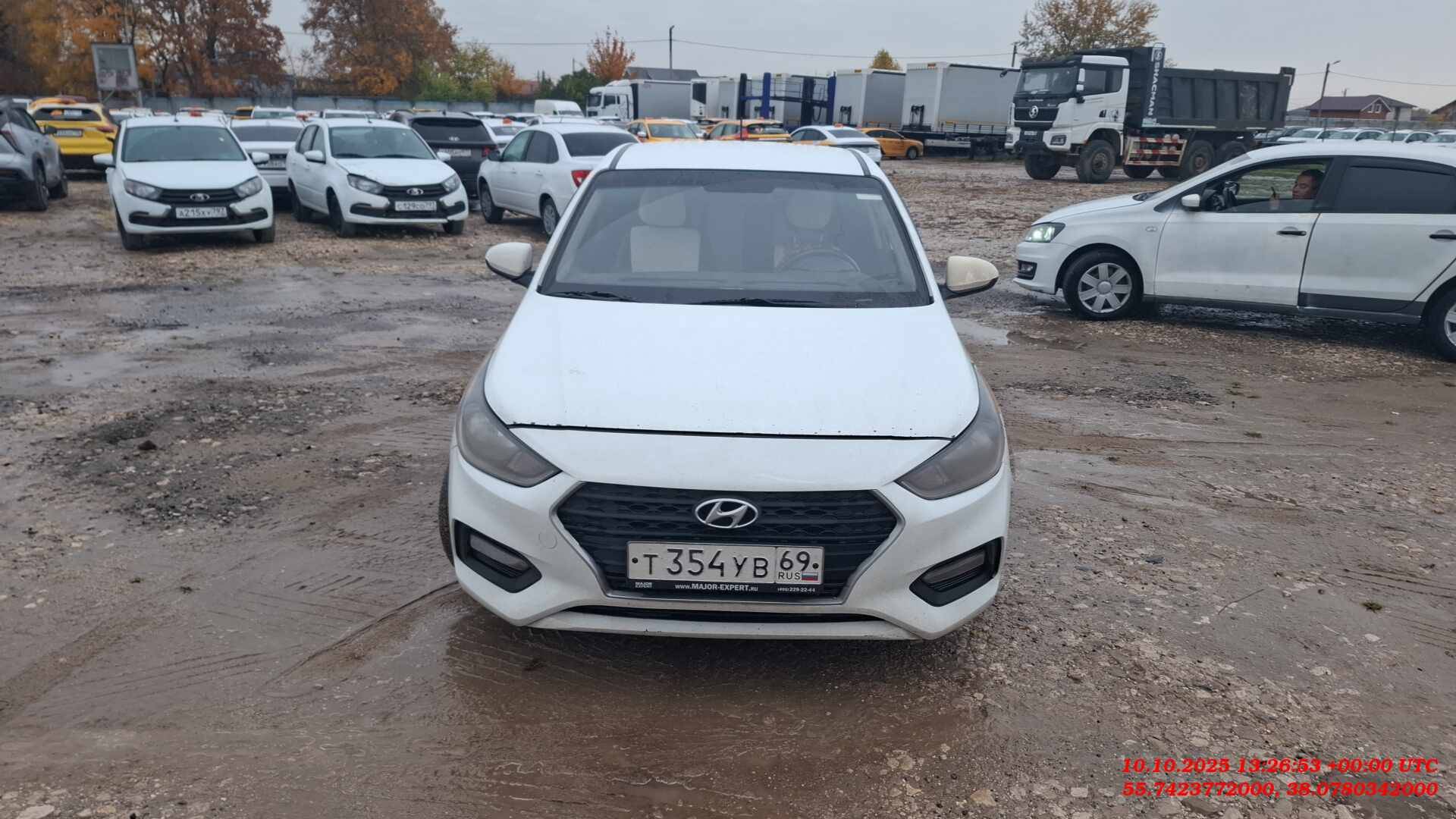 Hyundai Solaris,  338 330 км, 2019 года в лизинг