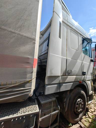 DAF XF105.460 FT 4x2 (Space Cab)
