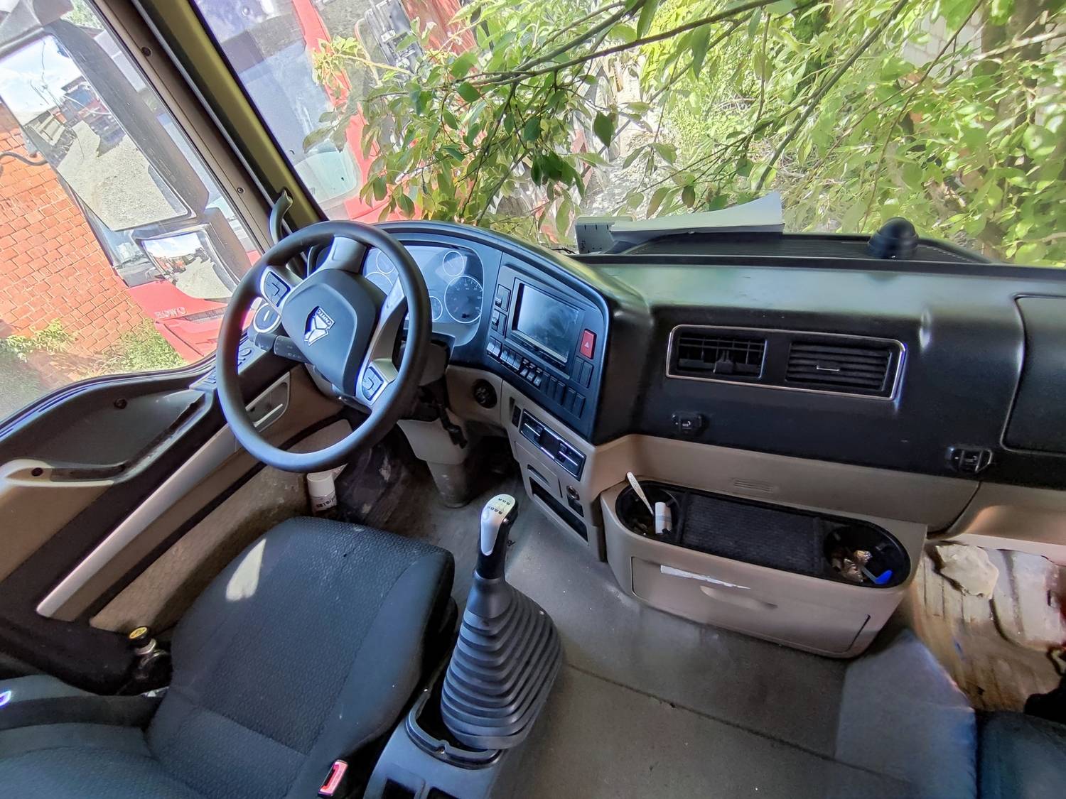 HOWO ZZ3317V386GE1 8х4 Лот 000007637