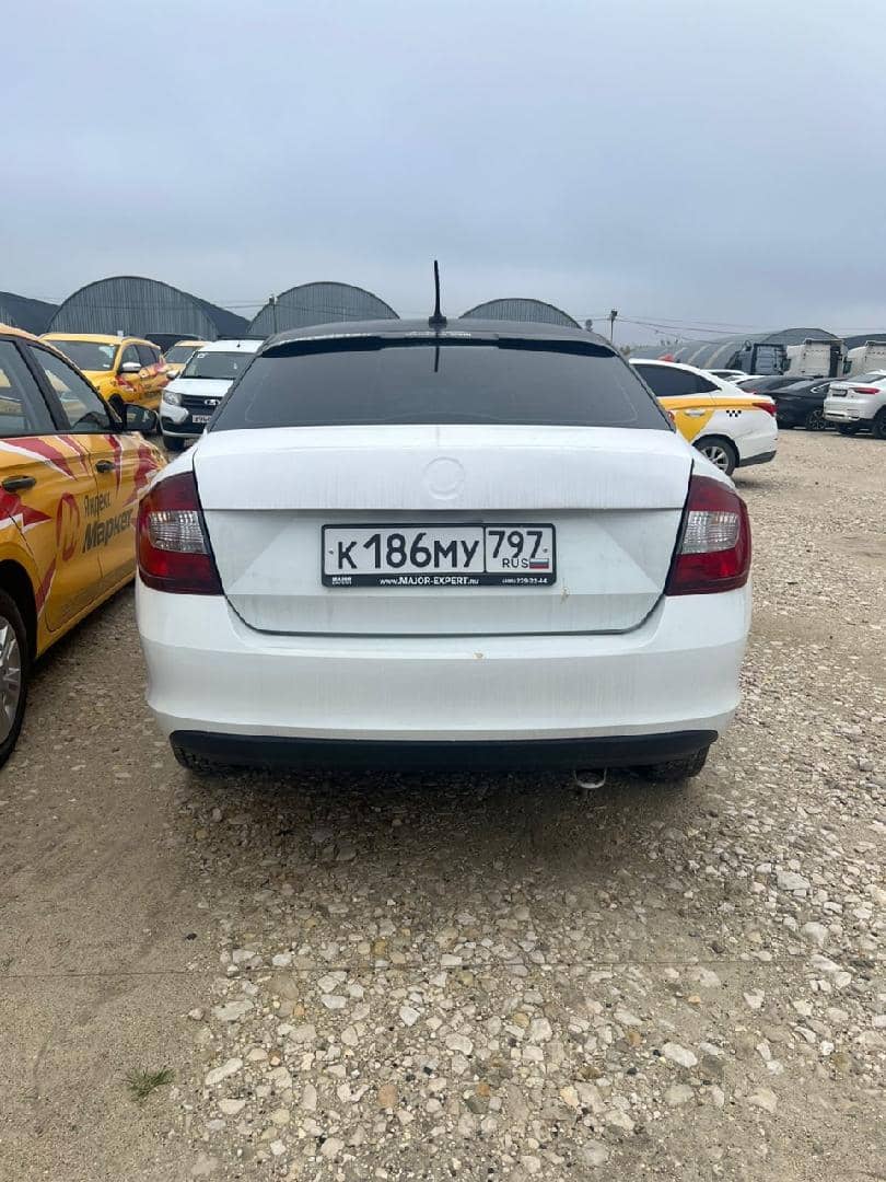 Skoda Rapid,  200 000 км, 2019 года в лизинг