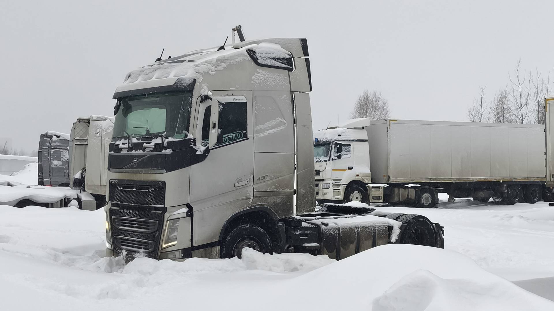 Volvo FH 460 4x2 (FH Globetrotter)