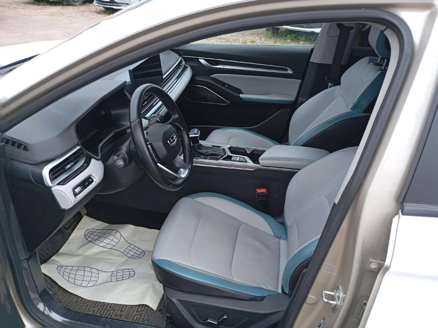 Geely Emgrand,  43 776 км, 2023 года в лизинг