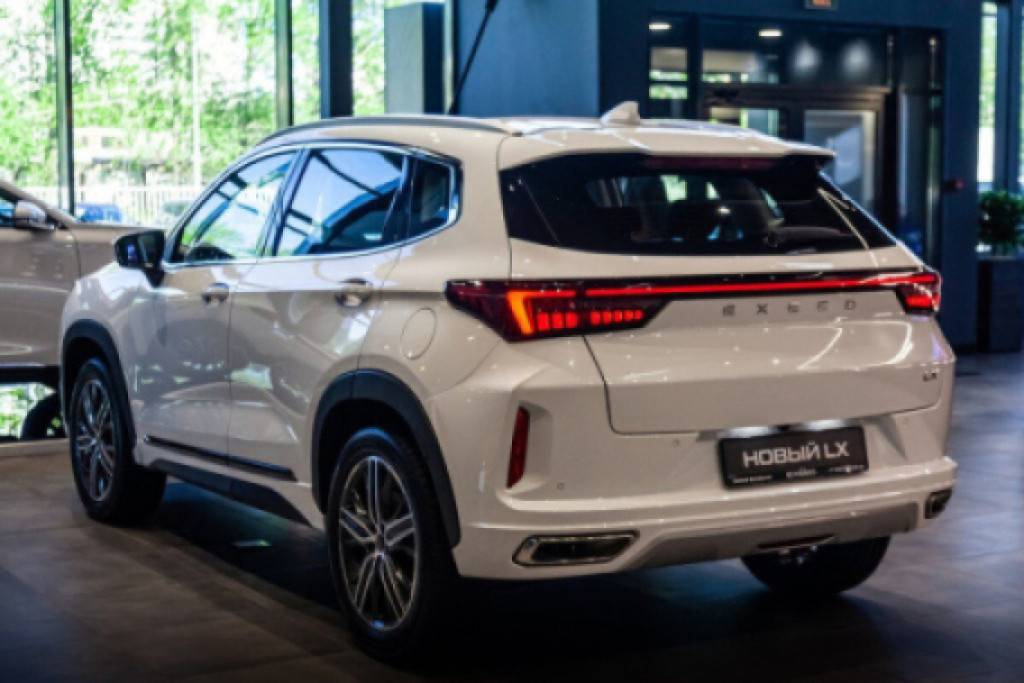 EXEED LX Premium 1.6T 7DCT AWD