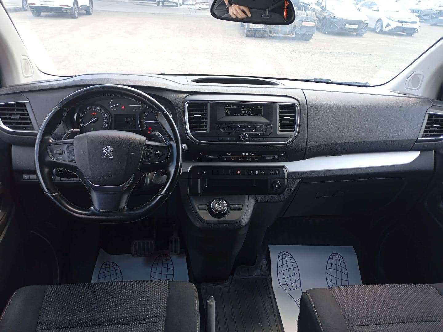Peugeot Traveller,  160 744 км, 2021 года в лизинг