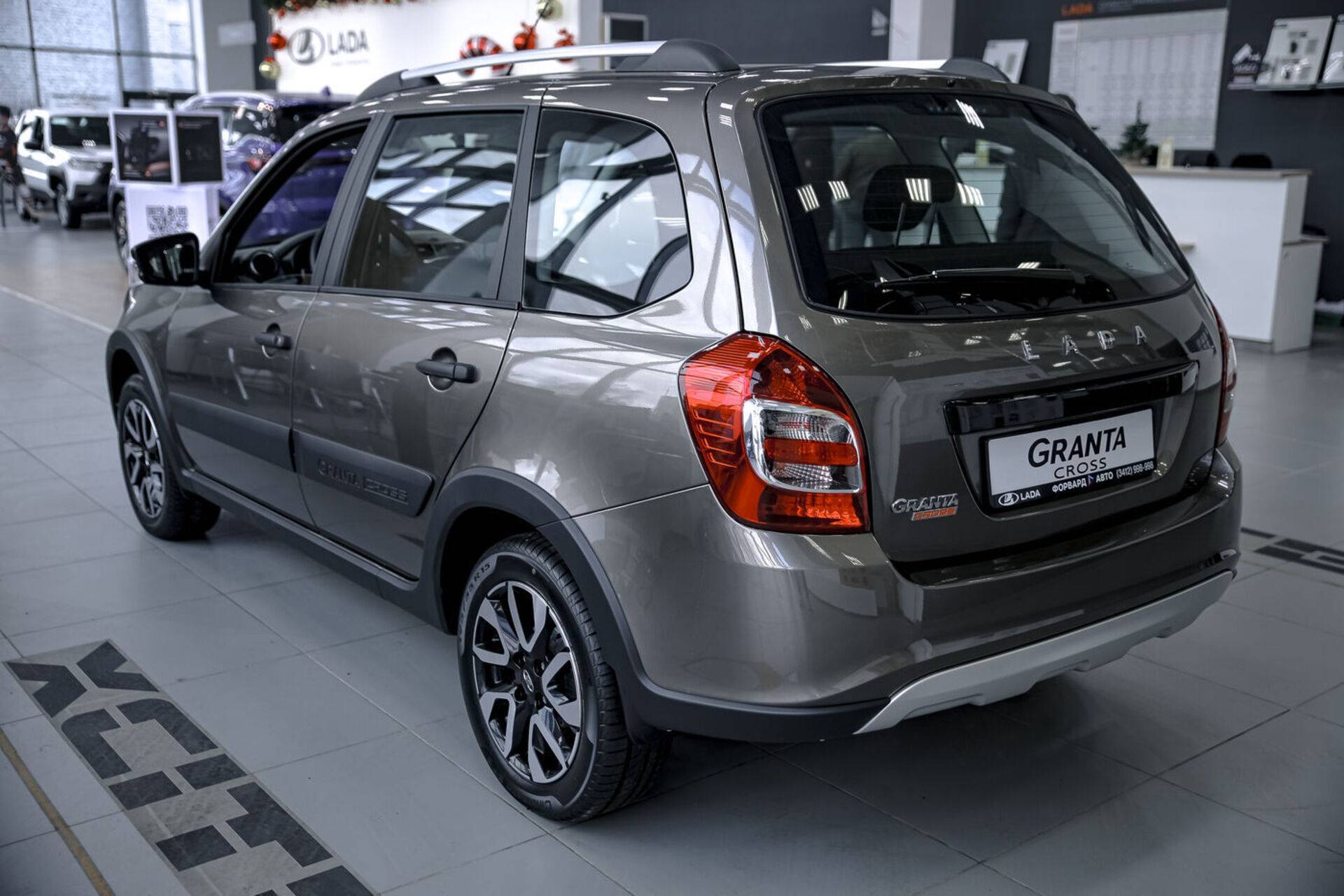 Lada Granta Cross Comfort 24 1.6 90hp 5MT