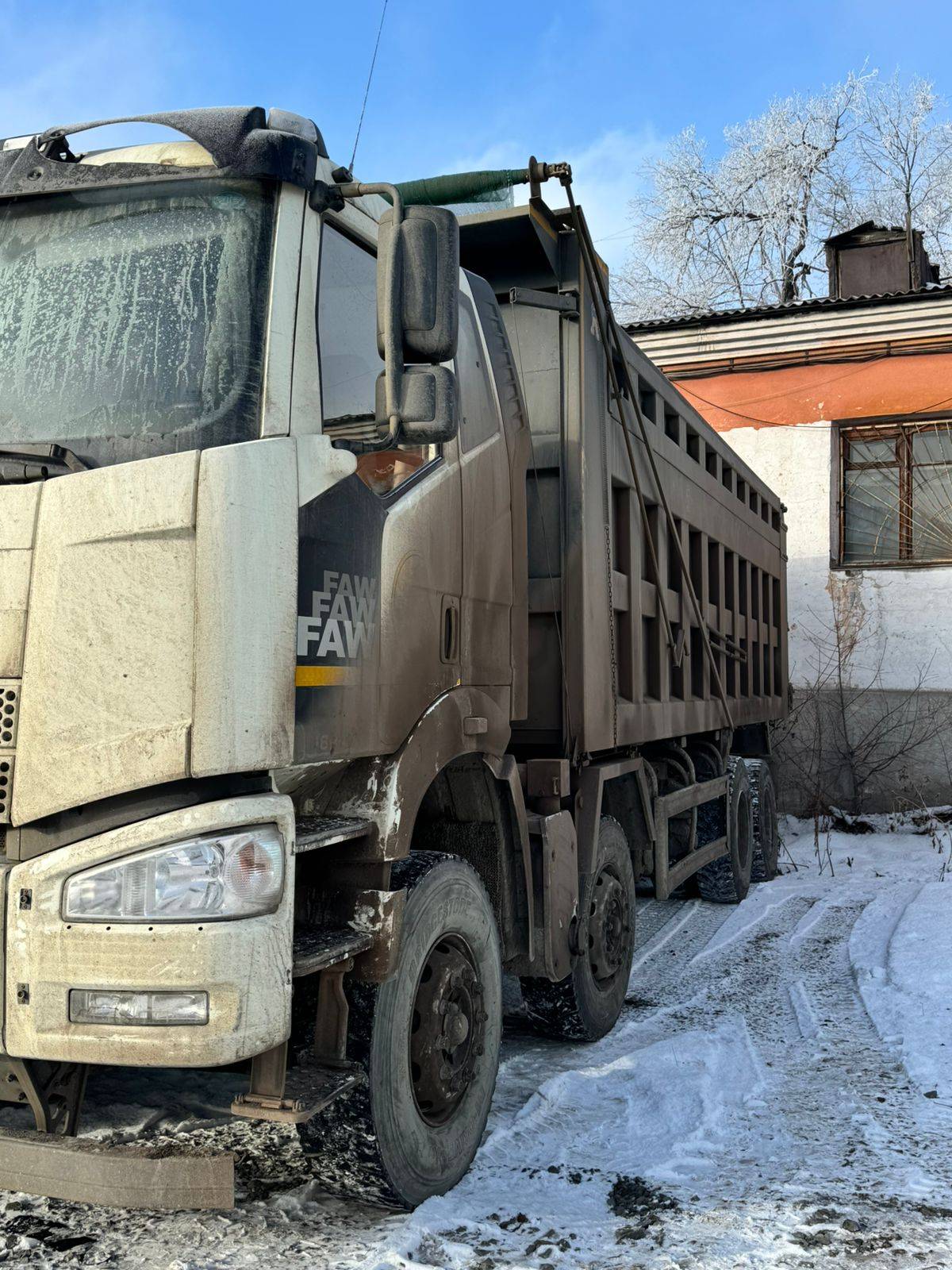 FAW CA3310P66K24T4E5 8х4 Лот 000005959