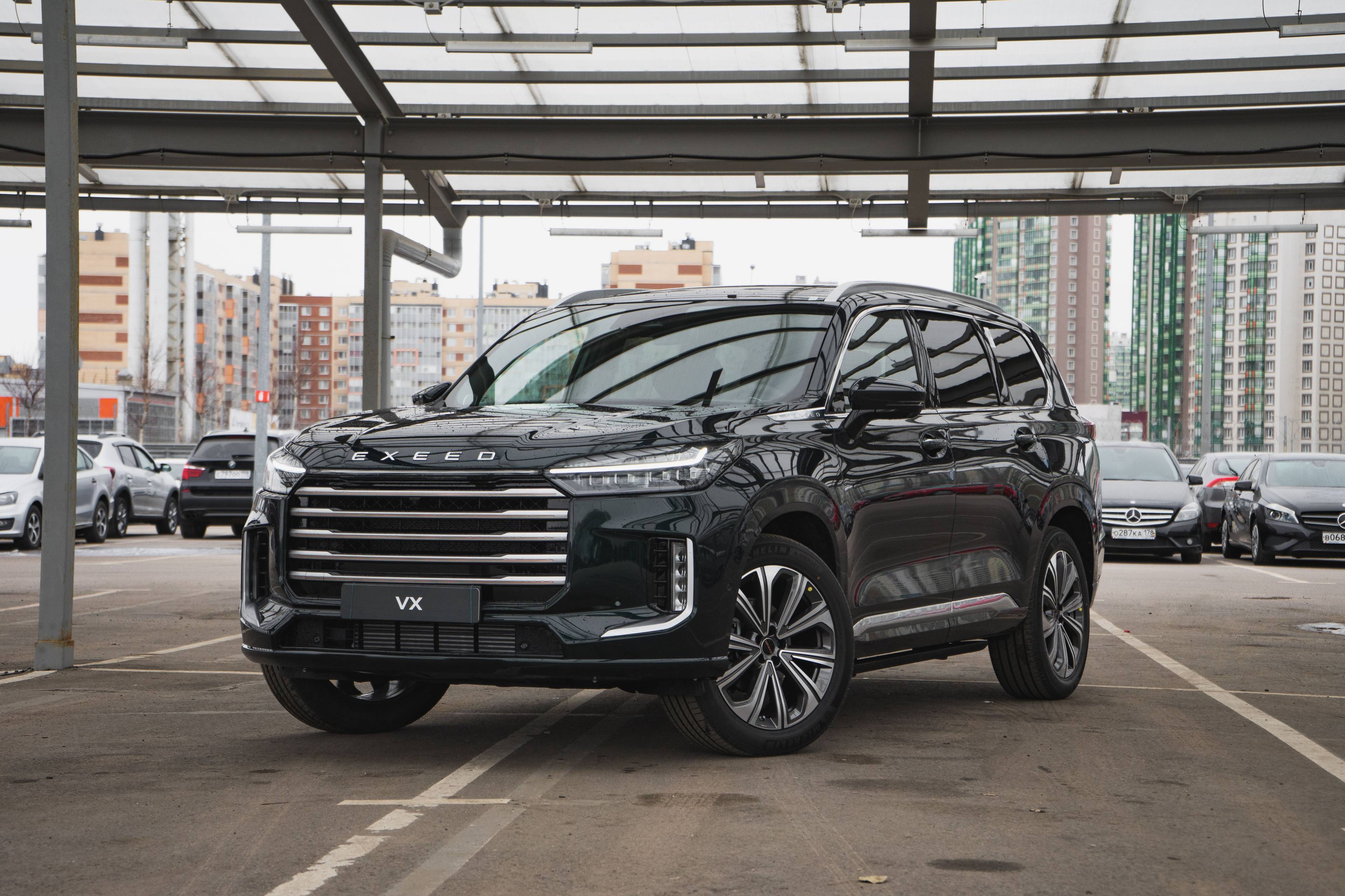 EXEED VX President 7 мест 2.0T 8AT 4WD