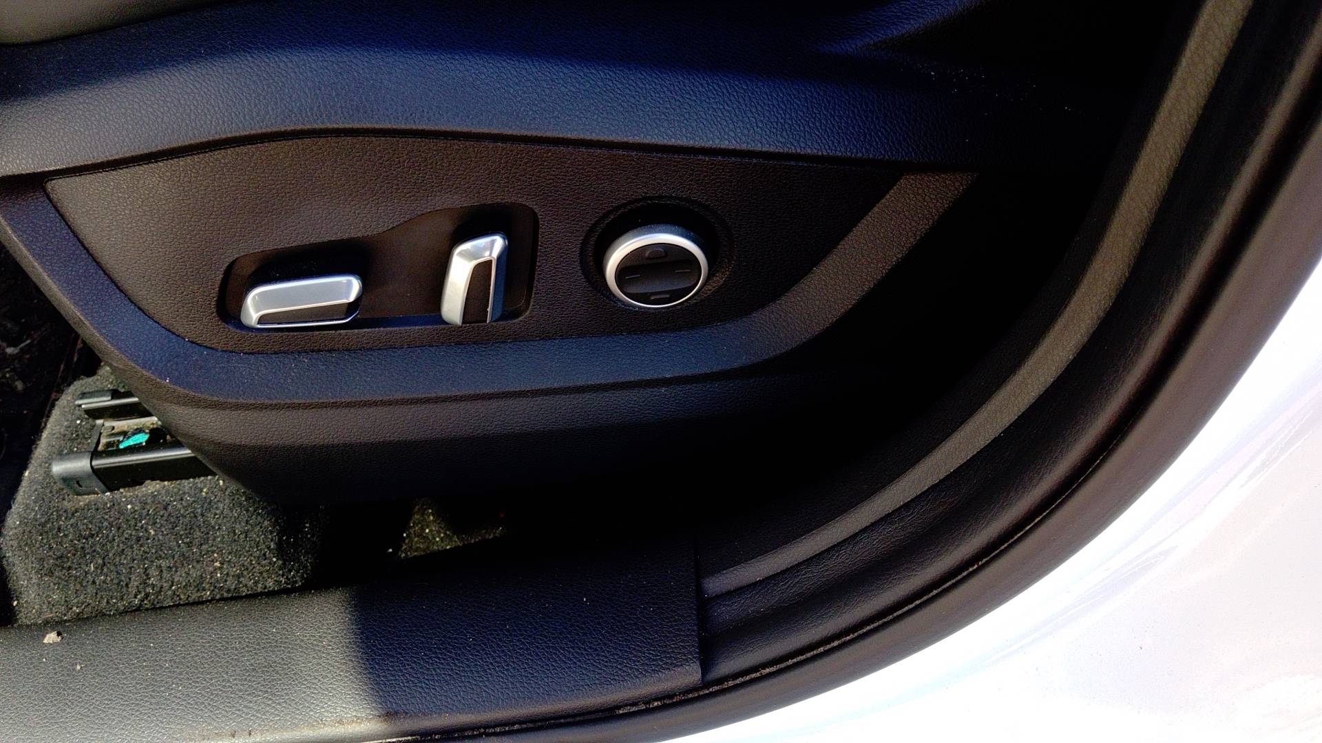 EXEED LX,  131 999 км, 2023 года в лизинг