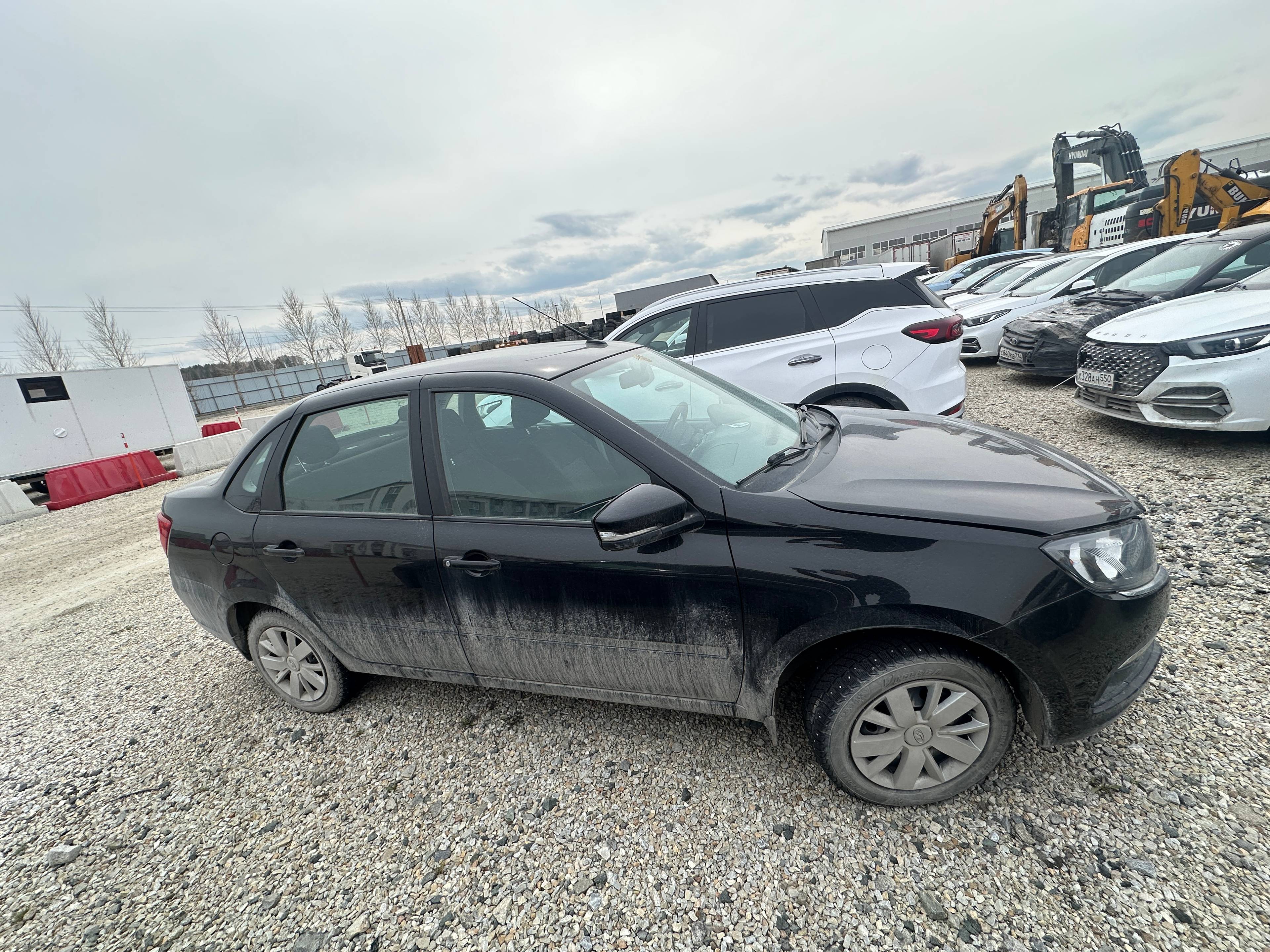 Lada Granta седан,  135 900 км, 2023 года в лизинг