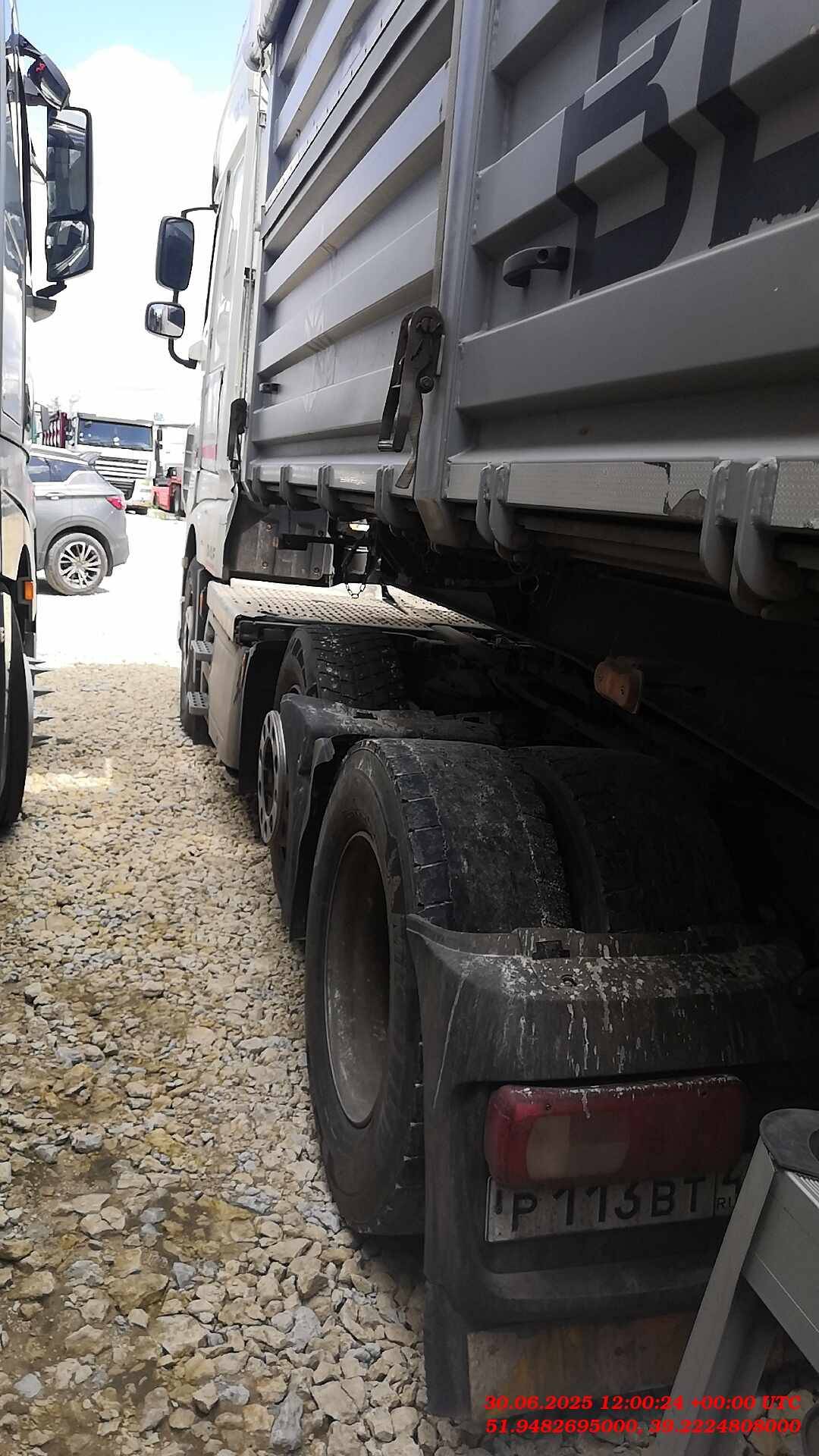 DAF XF 460 FTG 6x2,  911 394 км, 2016 года в лизинг